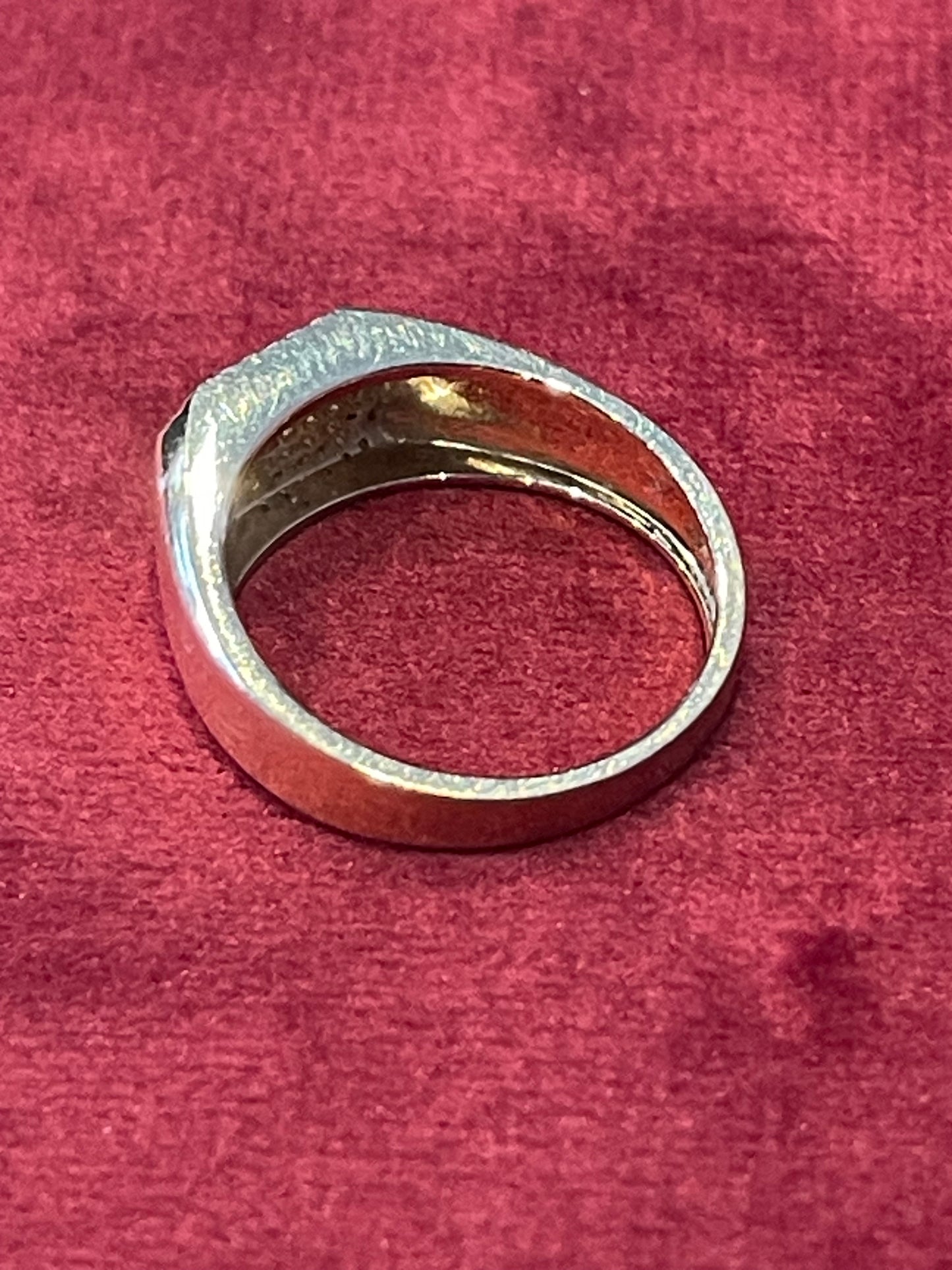 GOLD RING