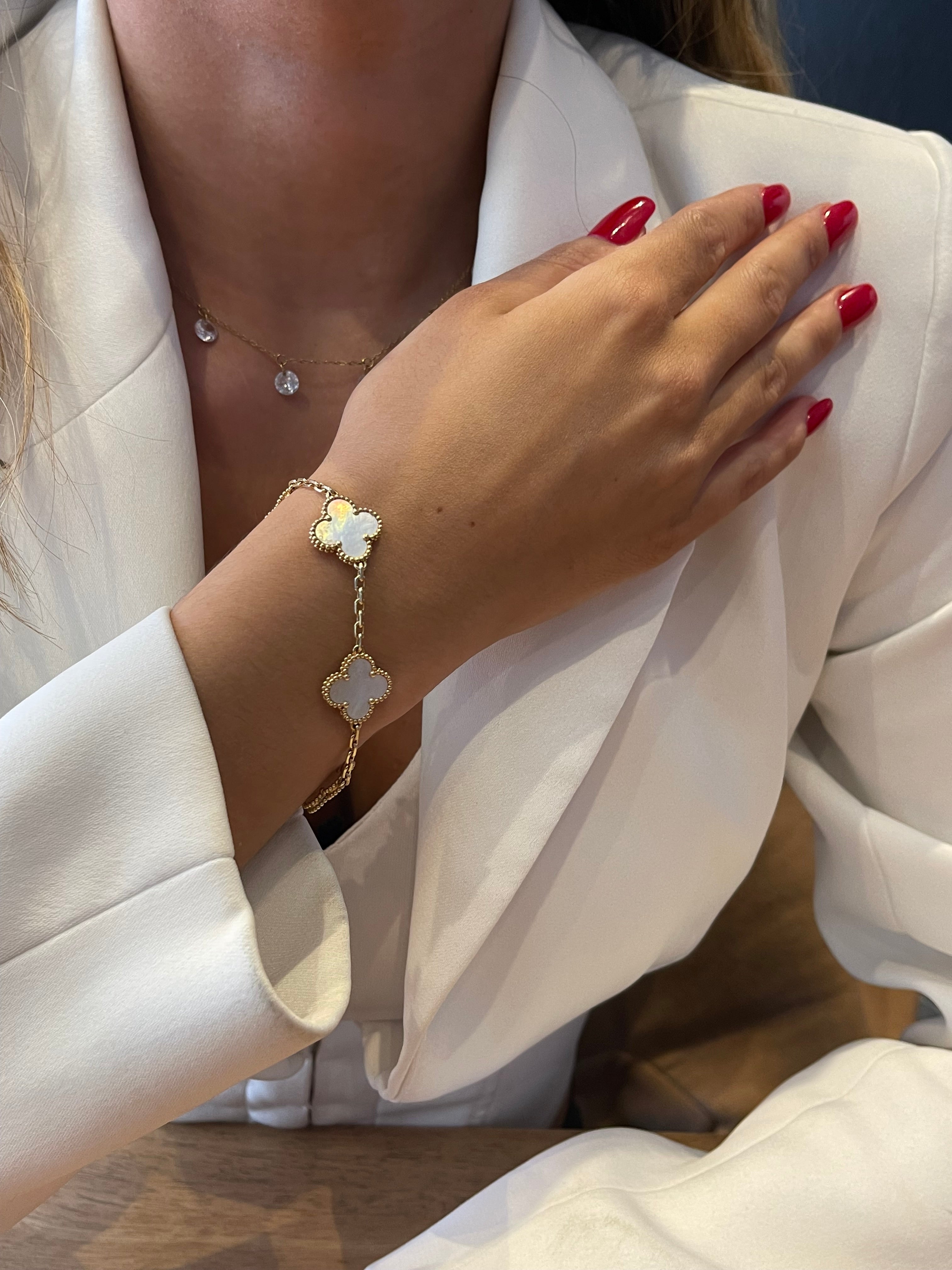 VAN CLEEF ARPELS ALHAMBRA BRACELET – VINTAGE 500 HUFAR