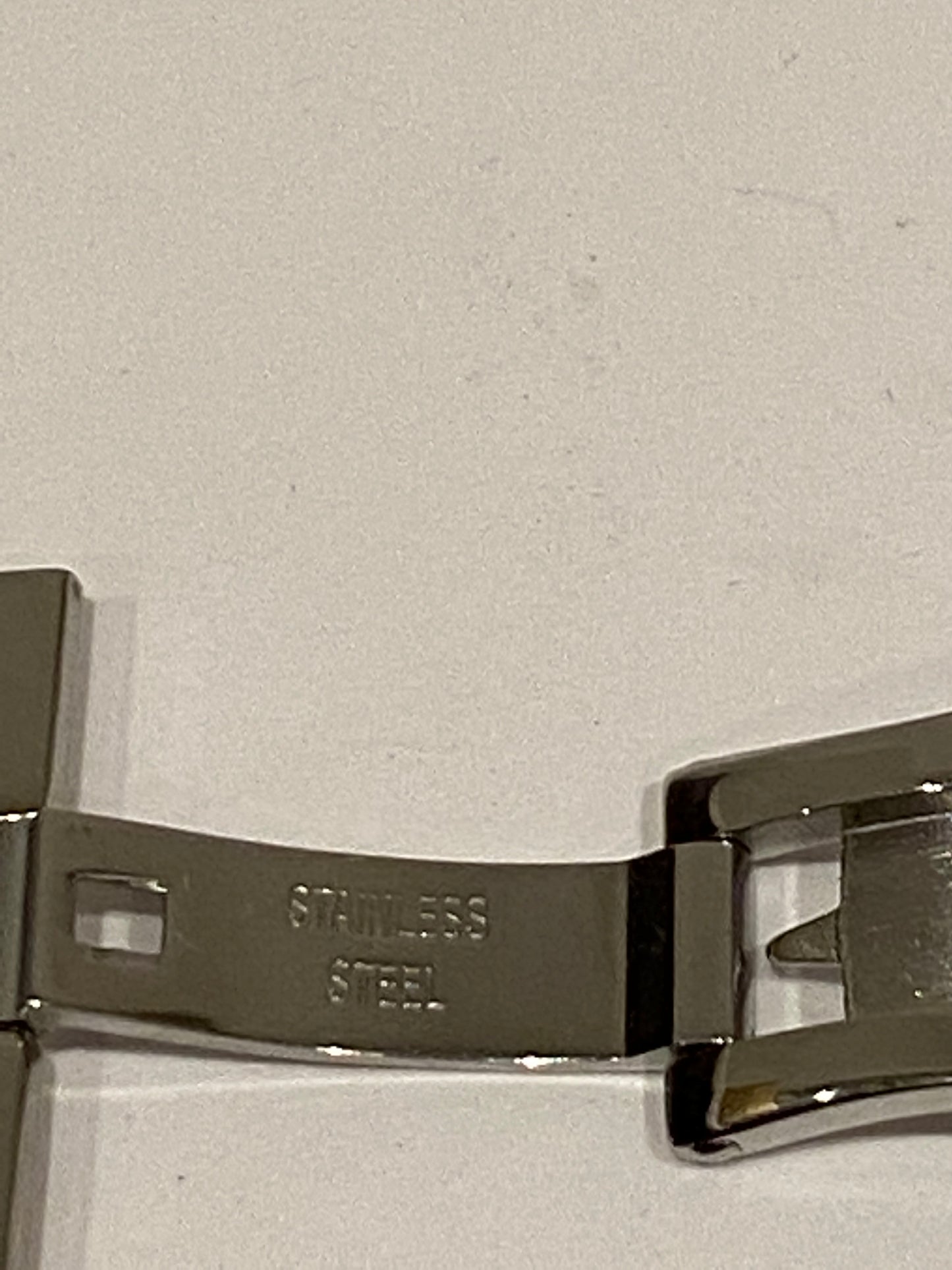 B.R.M FOLD CLASP