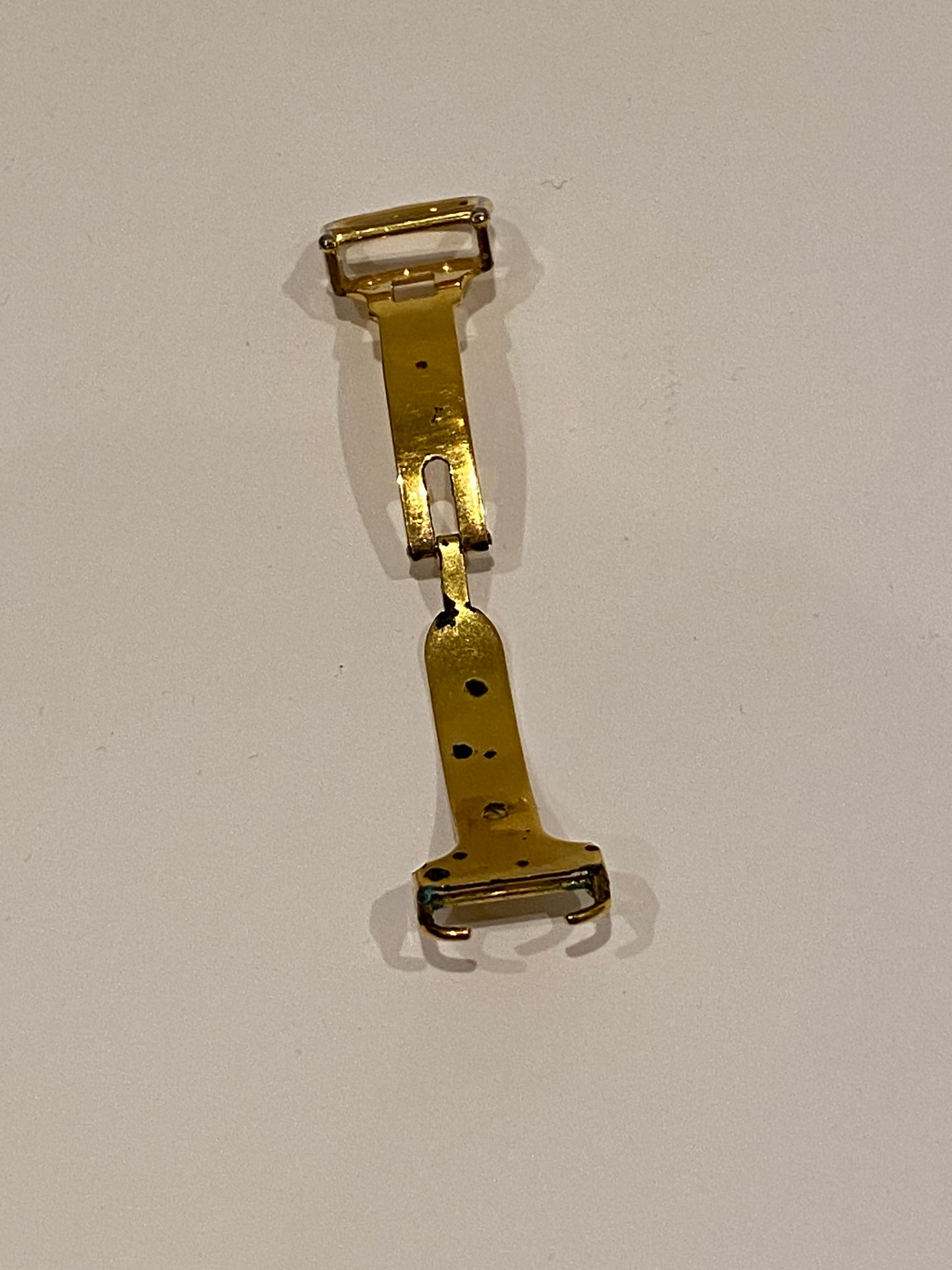 CARTIER FOLD CLAPS