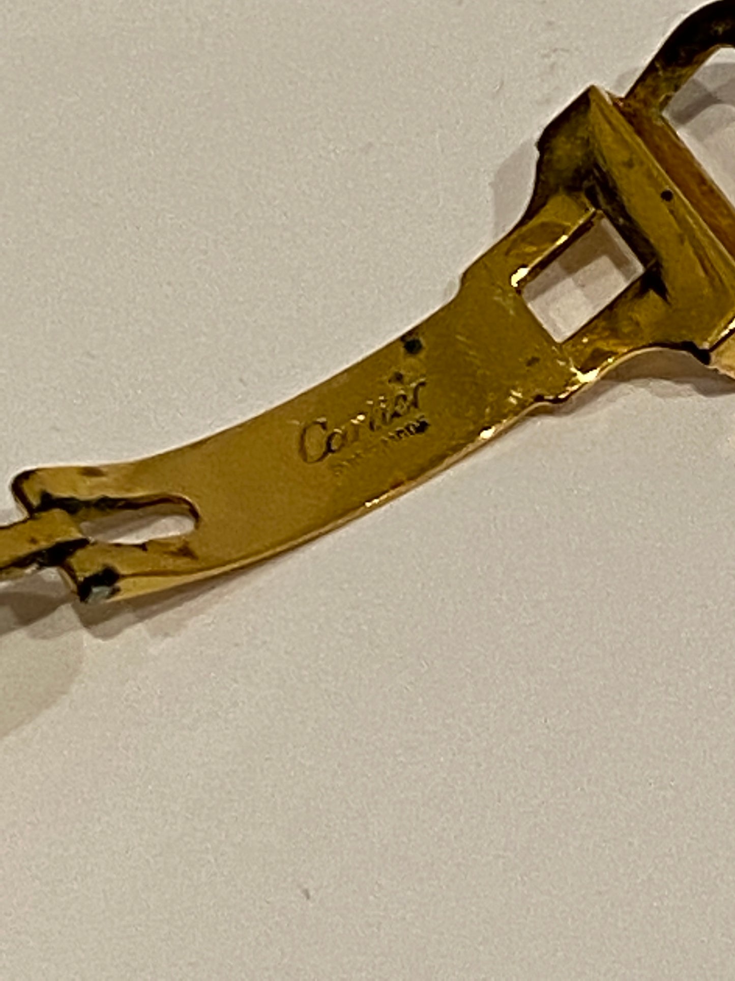 CARTIER FOLD CLAPS