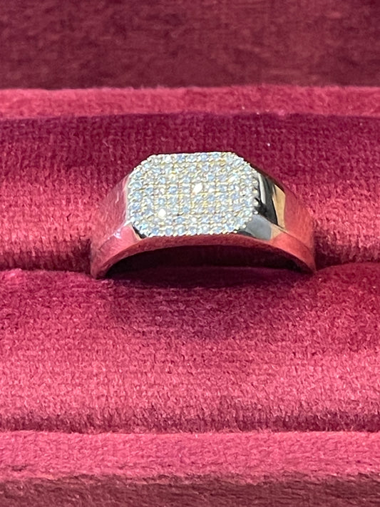 GOLD RING