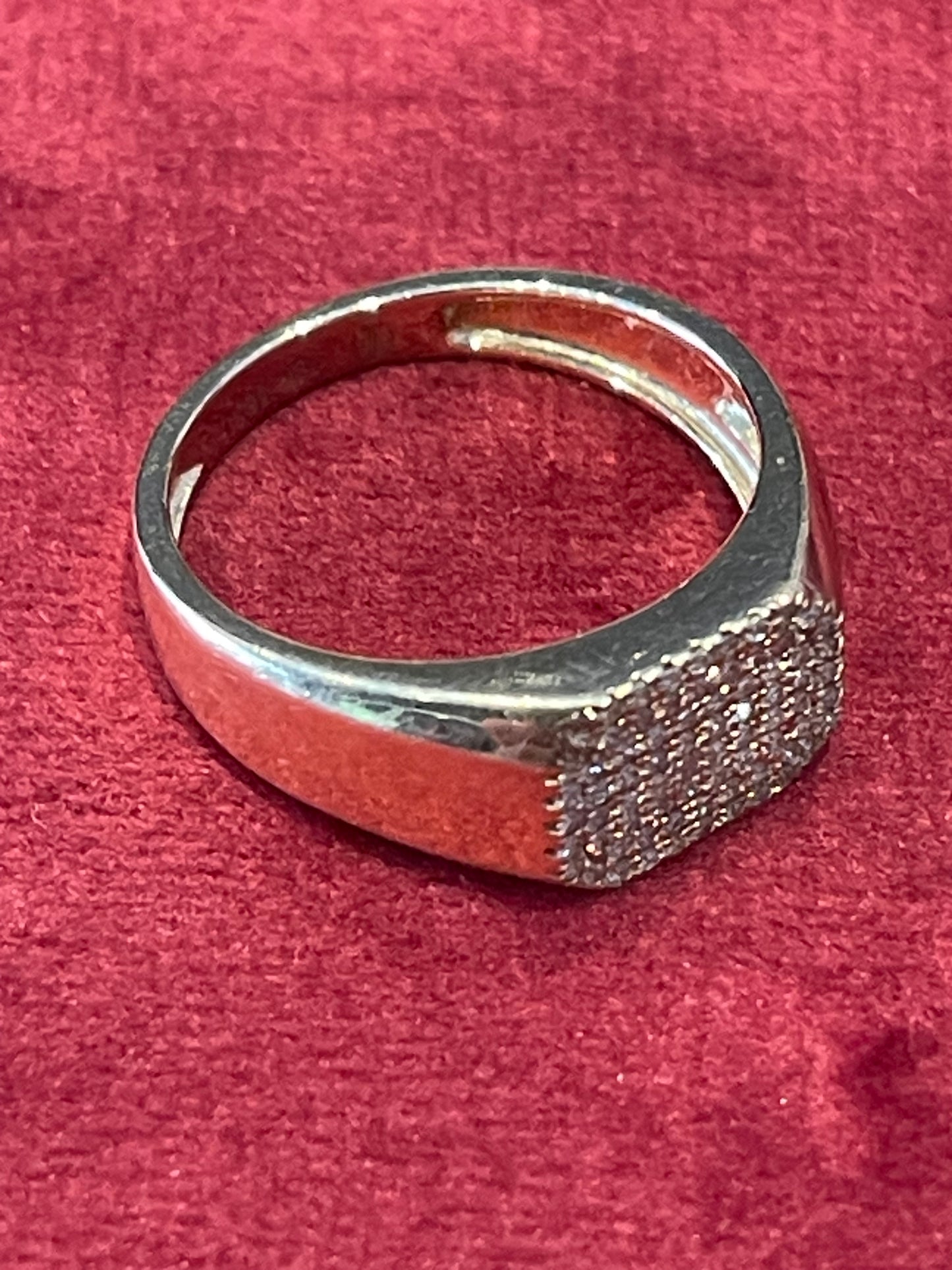 GOLD RING