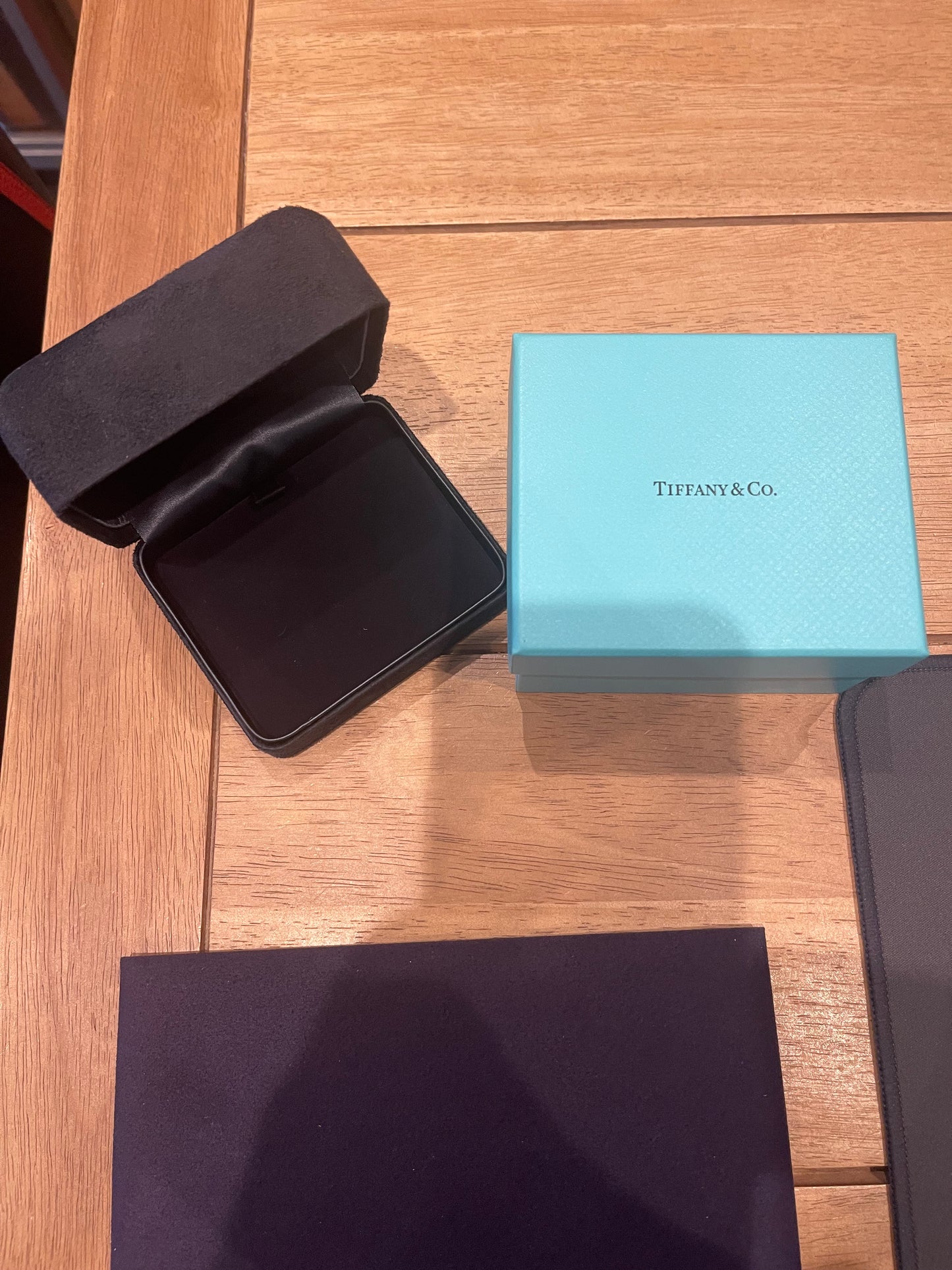 TIFFANY & Co.